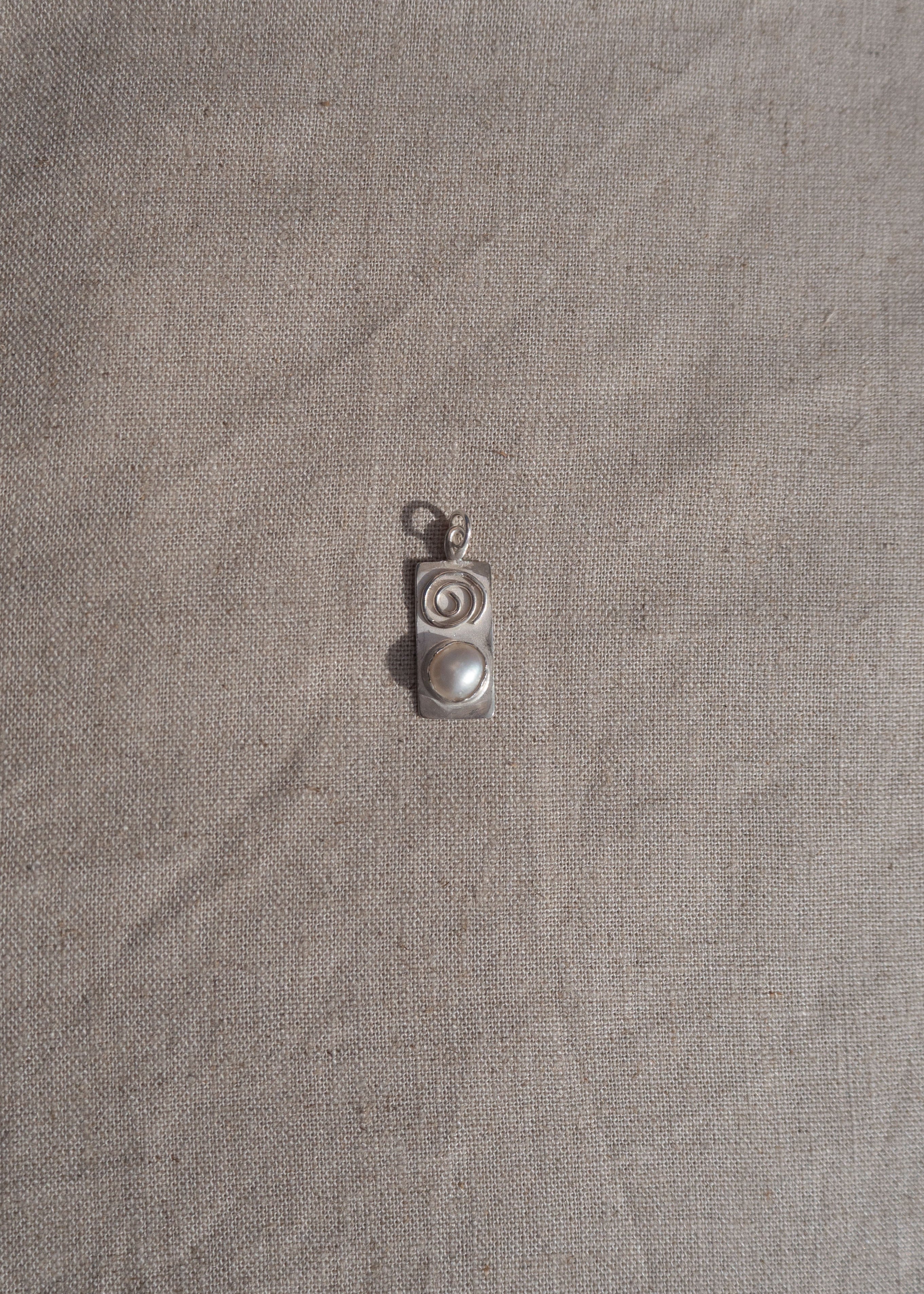 Noosa Pendant