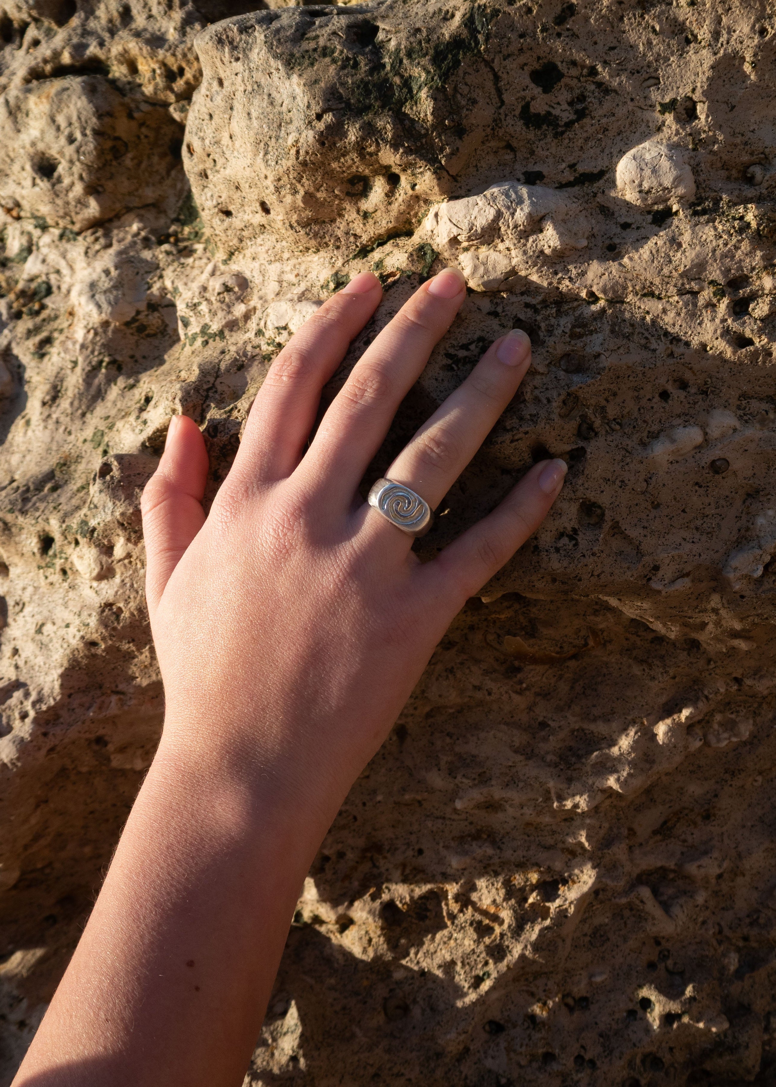 Selene Spiral Ring - Size L